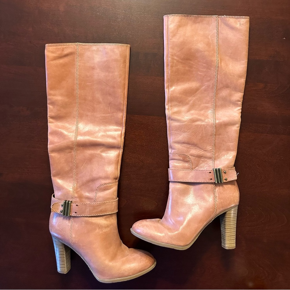 Enzo Angiolini 'Sumilo' Boot cognac color (Women size 7.5)